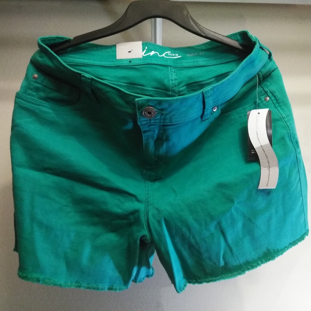 I.N.C. Women's Curvy Fit Denim Shorts